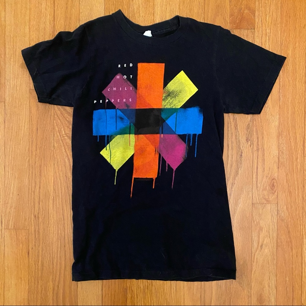 Men’s Red Hot Chili Peopers Graphic Tee
